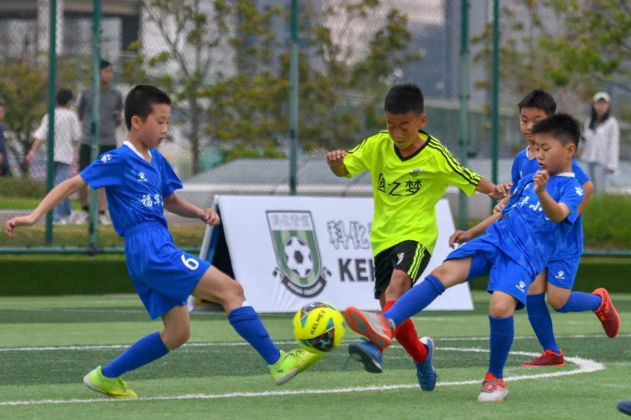 从开赛初期 从开赛初期