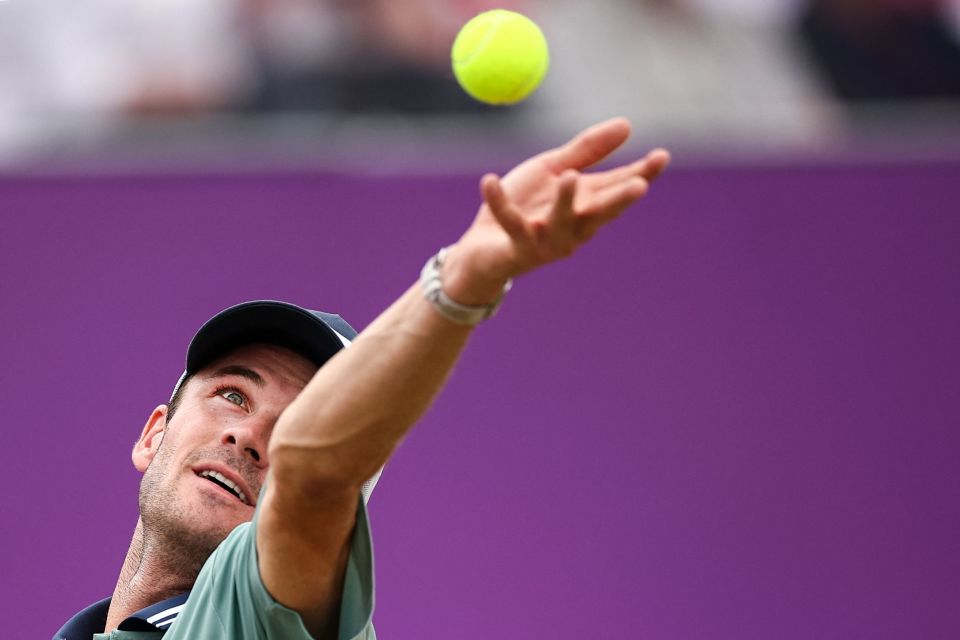 及国际多方 及国际多方