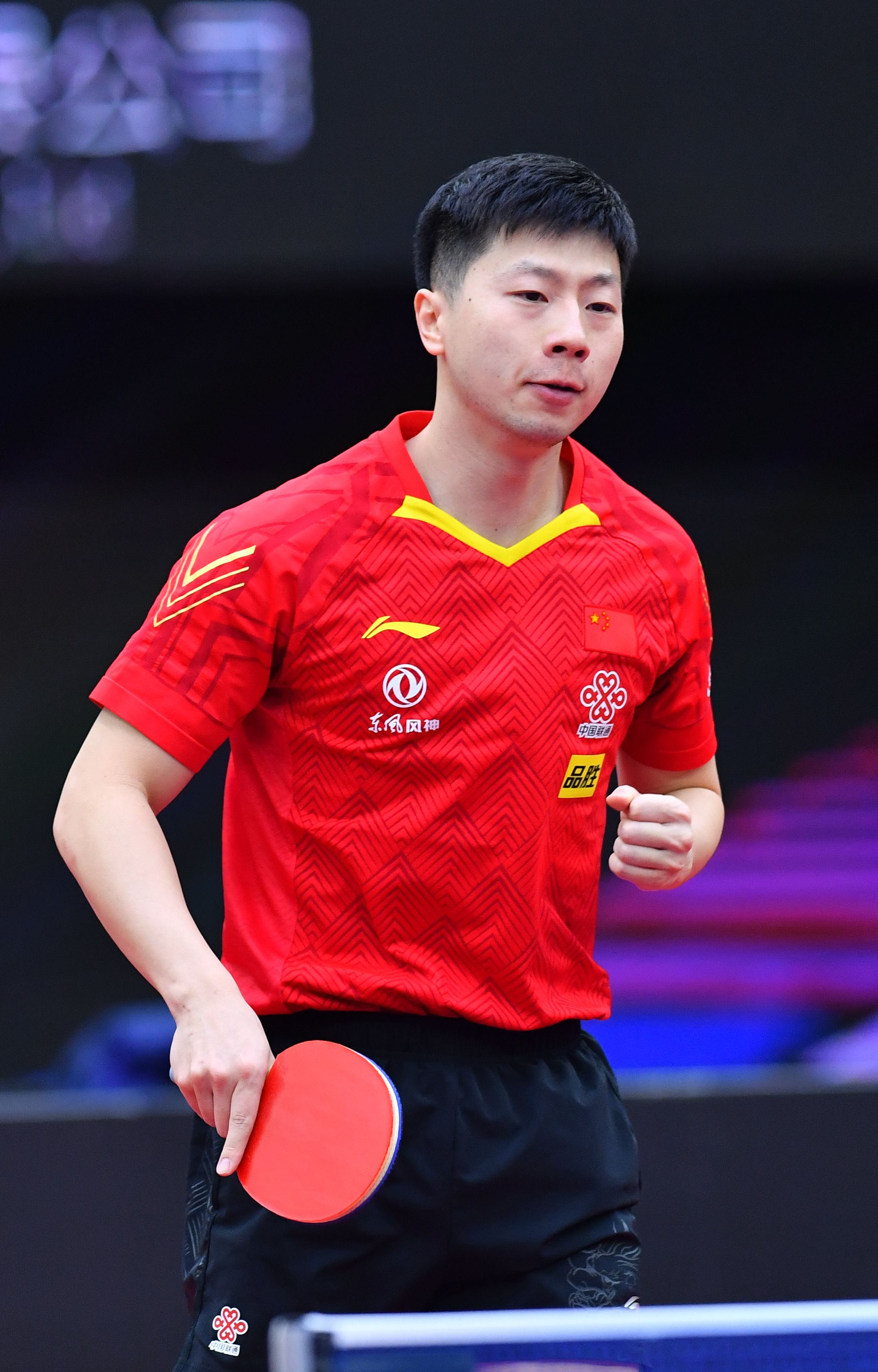 不遗余力地 不遗余力地