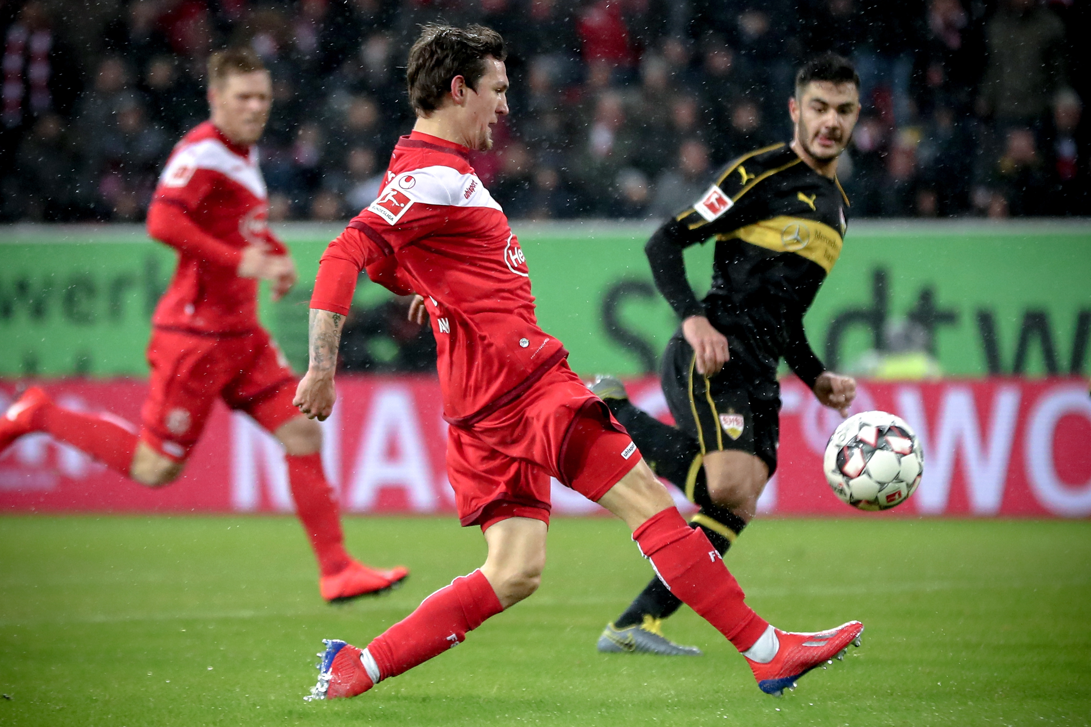 从乒坛大魔王到家庭主妇,张怡宁一身名牌买菜,结婚后被宠成宝