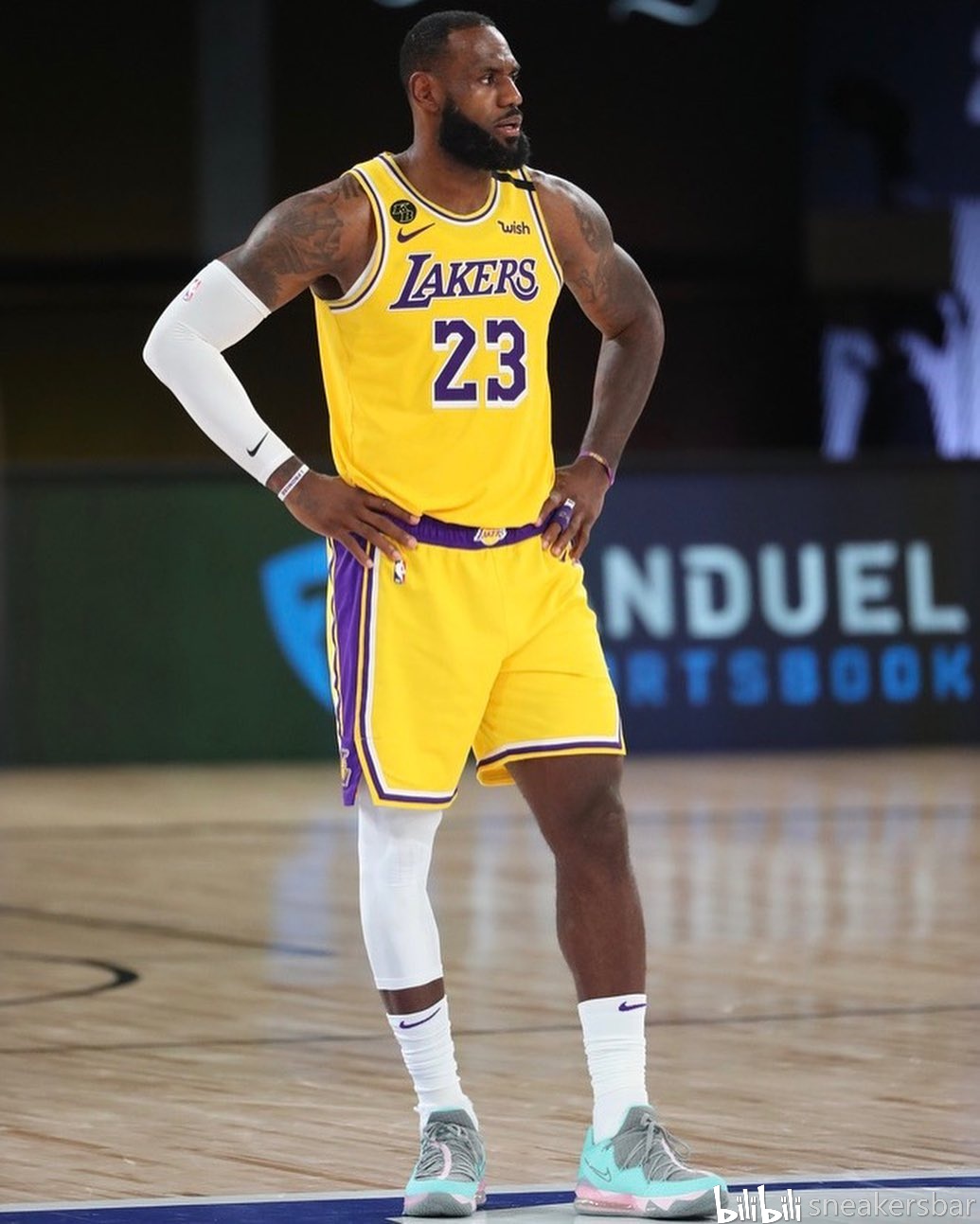 澳博控股旗下葡京人酒店开业