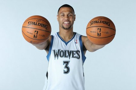 要信任他的 要信任他的