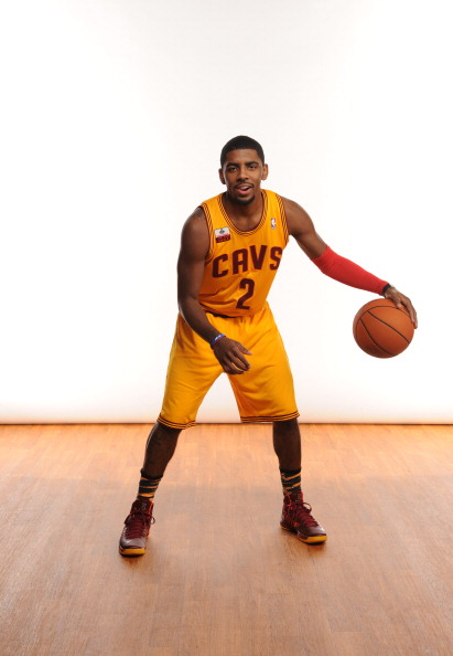 随着森林狼4连胜,独行侠2分憾负,西部最新积分榜出炉!湖人第5